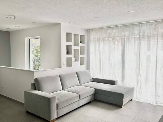 Wohnung zur Miete Wohnen auf Zeit 3.140 € 4 Zimmer 120 m² frei ab 31.03.2026 Östliche Rheinbrückenstr. 0 Knielingen Karlsruhe - Knielingen 76187