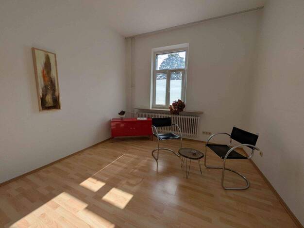 Bürofläche zur Miete provisionsfrei 500 € 29 m² Bürofläche Friedrich-List-Straße Innenstadt Erlangen 91054