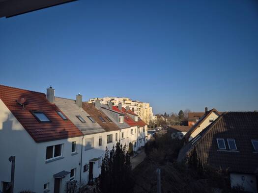 Reihenhaus zur Miete 2.000 € 5 Zimmer 125 m² 126 m² Grundstück frei ab 01.03.2026 Thon Nürnberg 90425