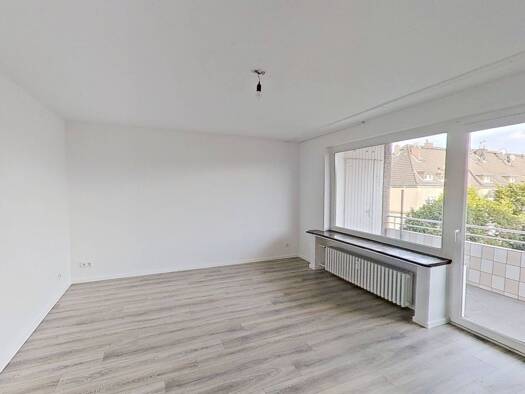 Wohnung zur Miete 689 € 3 Zimmer 81 m² 3. Geschoss frei ab sofort Ottostr. 14 Marxloh Duisburg 47169