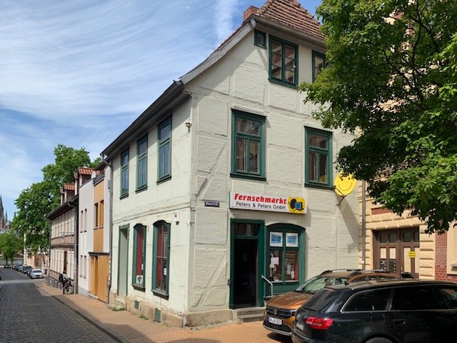 Haus zum Kauf 350.000 € 6 Zimmer 170 m²<br/>Wohnfläche 130 m²<br/>Grundstück Schelfstadt Schwerin 19055