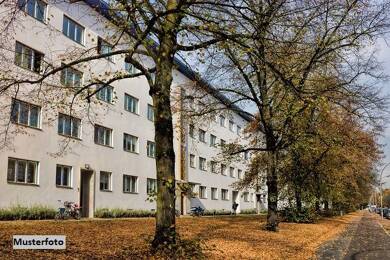 Mehrfamilienhaus zur Zwangsversteigerung 275.000 € 1 Zimmer 265 m² 285 m² Grundstück Alt-Söflingen Ulm 89077