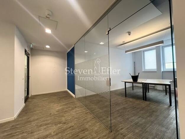 Bürofläche zur Miete 12,20 € 270,7 m² Bürofläche Gleißbühl Nürnberg 90402