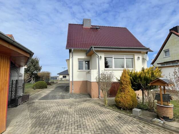 Einfamilienhaus zum Kauf 119.000 € 4 Zimmer 100 m² 1.000 m² Grundstück Westeregeln Börde-Hakel 39448