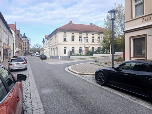 Wohnung zur Miete 280 € 2 Zimmer 40 m² frei ab sofort Pößneck,Stadt Pößneck 07381