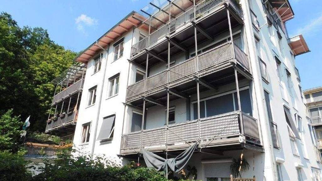 Wohnung zum Kauf 56.000 € 2 Zimmer 43 m² 2. Geschoss Hohenstein-Ernstthal 09337