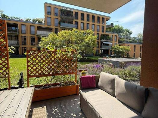 Studio zur Miete 1.400 € 2 Zimmer 64 m² 1. Geschoss frei ab sofort Otto-Adam-Str. 1 Petershausen Konstanz 78467