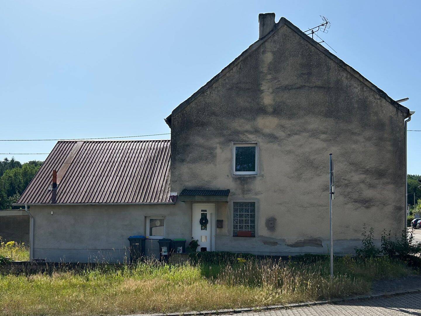 Immobilie in Wadgassen - Kleines EFH mit großem Garten - Bild 1