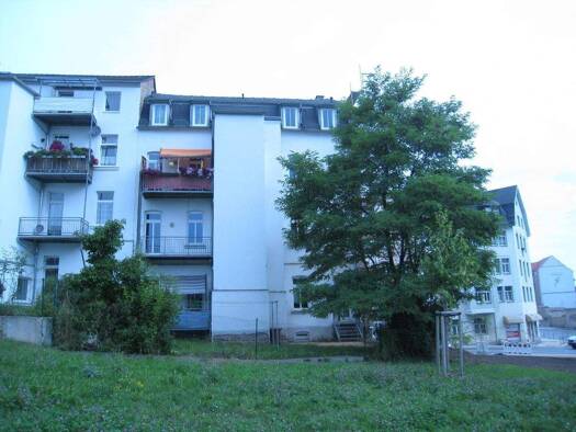 Wohnung zur Miete 215 € 2 Zimmer 50,4 m² Martin Luther Straße 35 Haselbrunn Plauen 08525