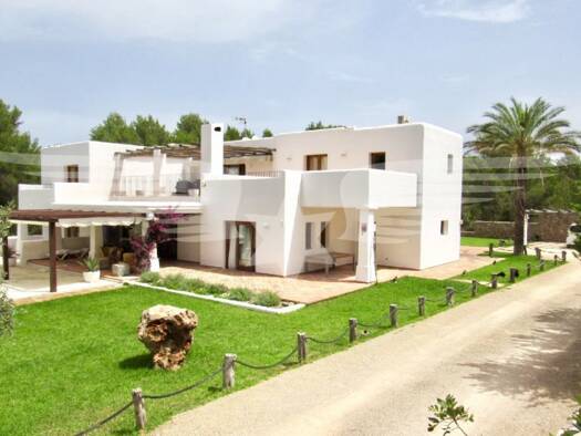Villa zum Kauf provisionsfrei 2.950.000 € 7 Zimmer 350 m² 15.300 m² Grundstück Santa Eulària des Riu 07849