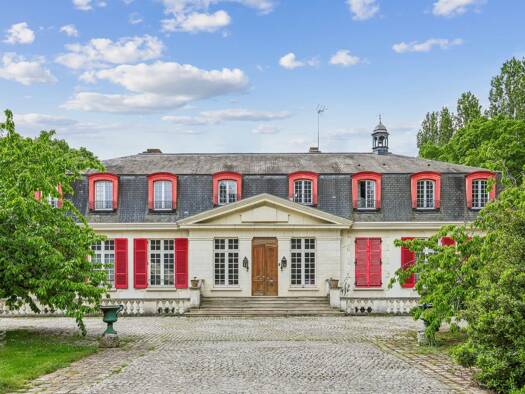 Einfamilienhaus zum Kauf 3.700.000 € 19 Zimmer 902,3 m² 30.000 m² Grundstück Saint-Martin-en-Bière 77630