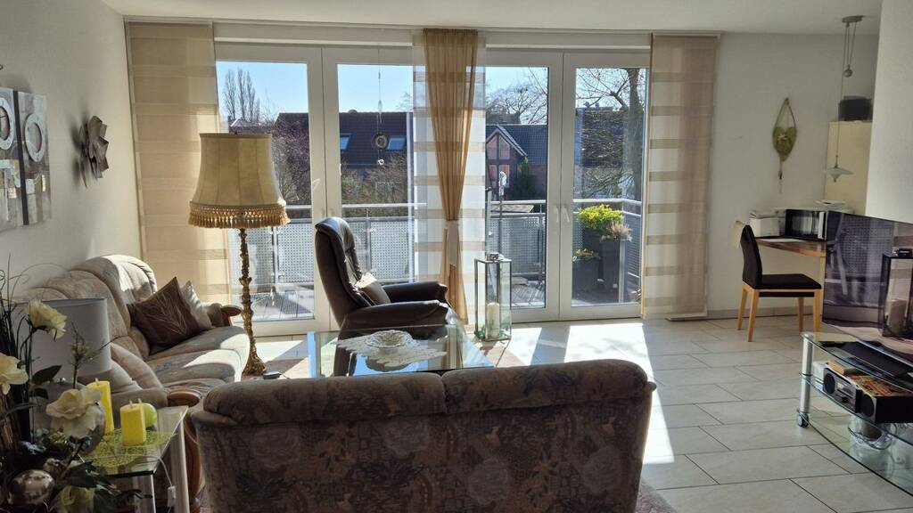 Wohnung zur Miete 950 € 2 Zimmer 80,4 m² Geschoss 2/3 frei ab 15.06.2026 Ostenallee Hamm-Osten Hamm 59071