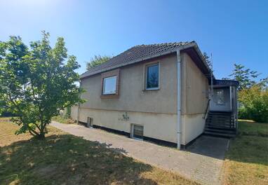 Einfamilienhaus zum Kauf 148.000 € 7 Zimmer 146 m² 1.406 m² Grundstück Lühburg Lühburg 17179