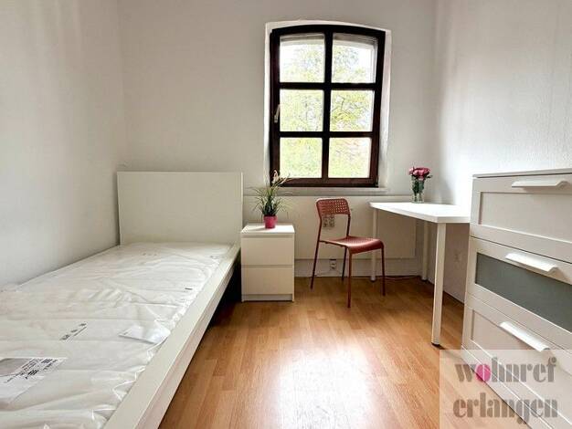 WG-Zimmer zur Miete auf Zeit 530 € 20 m² 1. Geschoss frei ab sofort Innenstadt Erlangen 91054