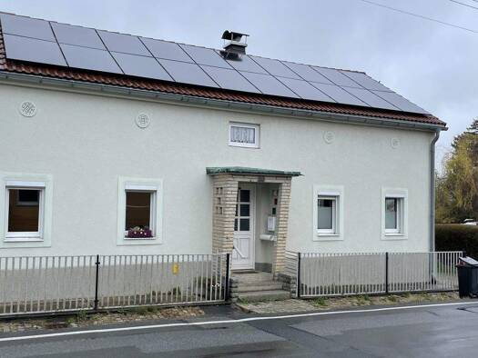 Einfamilienhaus zum Kauf 298.000 € 6 Zimmer 130 m² 619 m² Grundstück Pulsnitz 01896