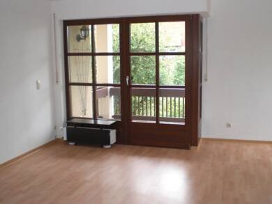 Wohnung zur Miete 870 € 4 Zimmer 92,1 m² 1. Geschoss frei ab 01.10.2025 Buckenhof 91054