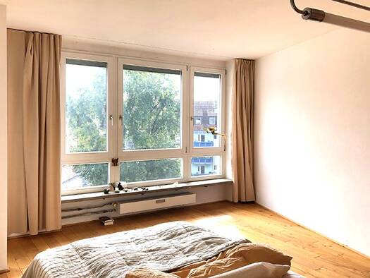 Wohnung zur Miete 1.110 € 3 Zimmer 79 m² Geschoss 4/5 frei ab 01.04.2026 Rennweg Nürnberg 90489