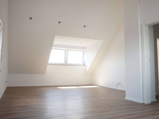 Wohnung zur Miete 800 € 3 Zimmer 70 m² frei ab sofort Am Burggraben 65 Gerolfing Ingolstadt 85049