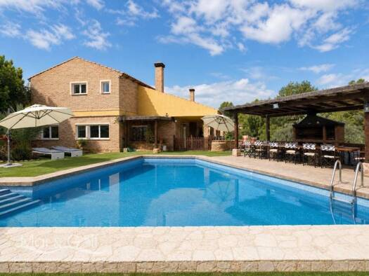 Chalet zum Kauf 860.000 € 10 Zimmer 648 m² Calle Sortija 3 Valdeolea 03113