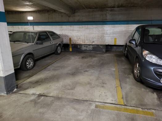 Tiefgarage zur Miete provisionsfrei 220 € Uhlenhorst Nord 22085