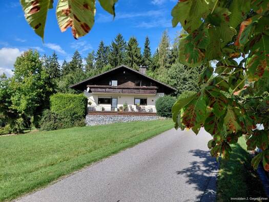 Mehrfamilienhaus zum Kauf 449.000 € 7 Zimmer 198 m² 1.114 m² Grundstück Giggenried Zachenberg 94239