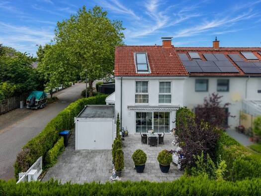 Reihenendhaus zum Kauf 550.000 € 4 Zimmer 116,9 m² 271 m² Grundstück frei ab 01.10.2026 Berghausen Langenfeld (Rheinland) 40764