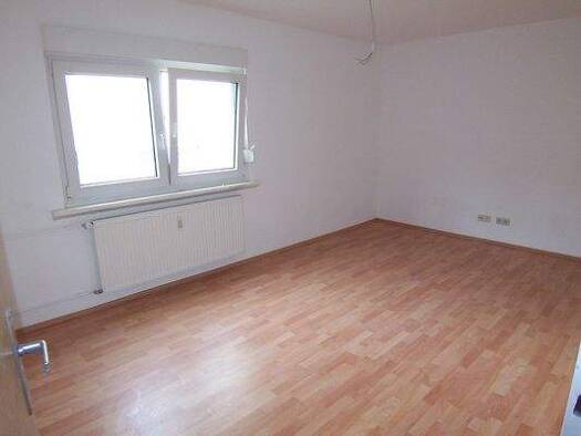 Wohnung zur Miete 480 € 2 Zimmer 48 m² 2. Geschoss frei ab sofort Mosbach 74821