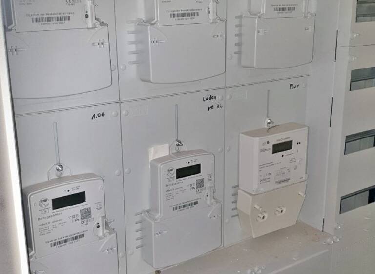 Gewerbeobjekt zum Kauf als Kapitalanlage geeignet 1.100.000 € 1.063 m² 2.698 m² Grundstück Brügge Lüdenscheid 58515