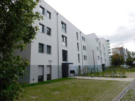 Wohnung zur Miete 1.180 € 2 Zimmer 61,9 m² 1. Geschoss frei ab 15.08.2026 Trittenheimer Str. 10b Zollstock Köln 50969