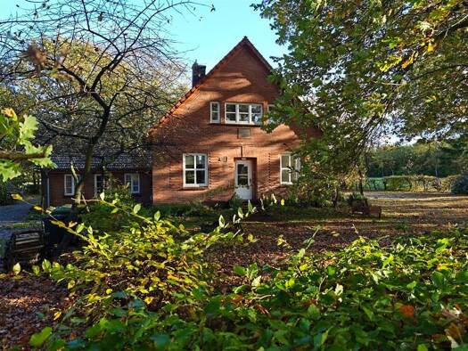 Einfamilienhaus zum Kauf 300.000 € 4 Zimmer 156 m² 2.000 m² Grundstück Hurrel Hude (Oldenburg) 27798