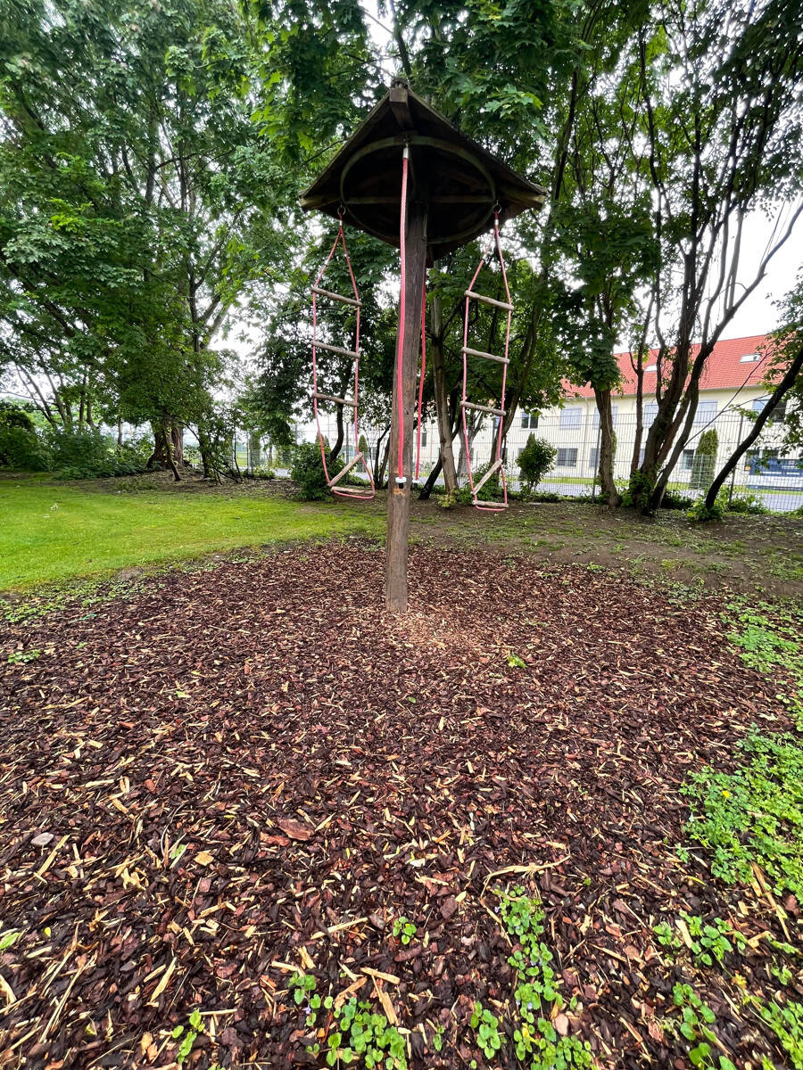 Property thumbnail 12