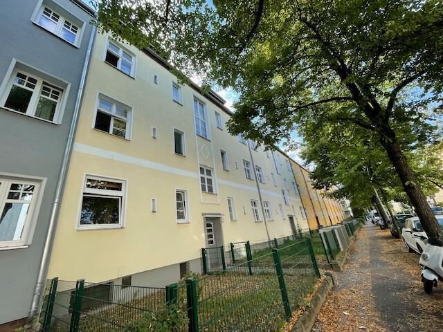 Wohnung zum Kauf 249.000 € 2 Zimmer 57 m²<br/>Wohnfläche 1.<br/>Geschoss ab sofort<br/>Verfügbarkeit Mariendorf Berlin 12105