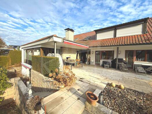 Villa zum Kauf 1.150.000 € 6 Zimmer 334 m² 911 m² Grundstück Feucht 90537