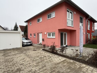 Doppelhaushälfte zur Miete 1.445 € 5 Zimmer 138 m² frei ab 01.04.2025 Hildegard-Von-Bingen-Weg 3 Jedesheim Illertissen 89257