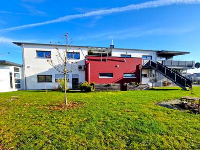 Wohn- und Geschäftshaus zum Kauf als Kapitalanlage geeignet 895.000 € 4,5 Zimmer 437 m² 3.800 m² Grundstück Ohausen Freystadt 92342