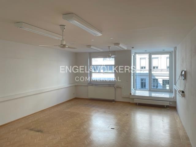 Büro-/Praxisfläche zur Miete 20 € 82 m²<br/>Bürofläche ab 82 m²<br/>Teilbarkeit Mitte Berlin 10117