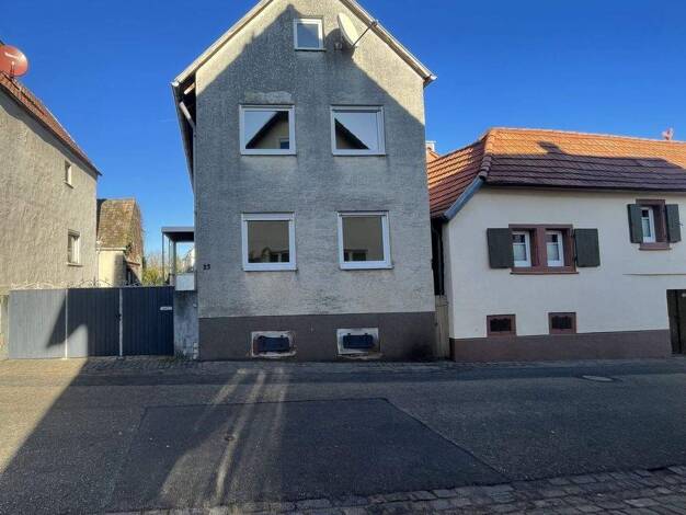 Einfamilienhaus zum Kauf 279.000 € 5 Zimmer 126 m² 618 m² Grundstück Rhodt unter Rietburg 76835