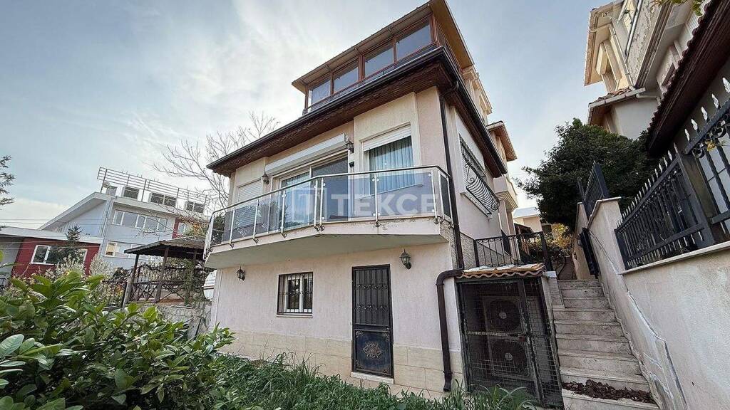 Einfamilienhaus zum Kauf 636.000 € 5 Zimmer 200 m² 240 m² Grundstück Izmir 35310