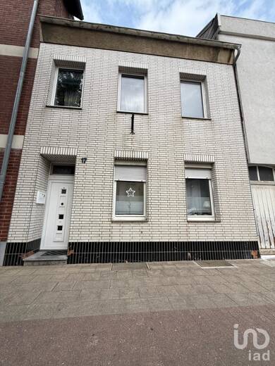 Stadthaus zum Kauf 350.000 € 9 Zimmer 220 m² 220 m² Grundstück frei ab 15.07.2025 Kölner straße 17 Jüchen Jüchen 41363
