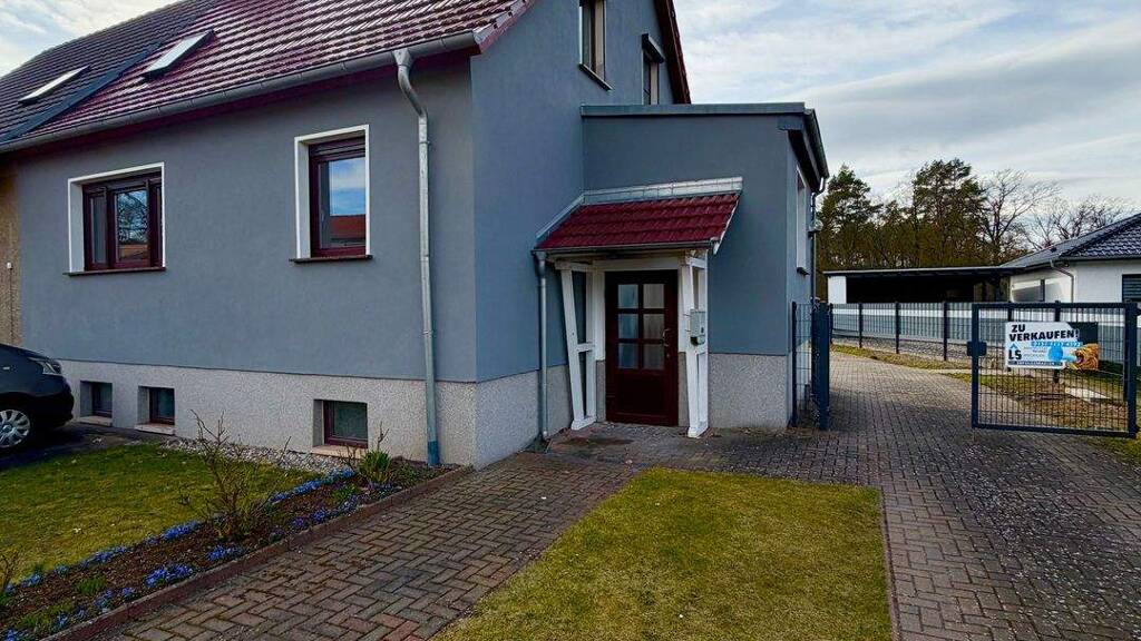 Doppelhaushälfte zum Kauf 269.000 € 4 Zimmer 105 m² 560 m² Grundstück frei ab sofort Havelberg 39539