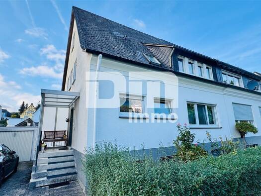 Doppelhaushälfte zum Kauf 199.900 € 7 Zimmer 149,9 m² 318 m² Grundstück frei ab sofort Meschede Meschede 59872