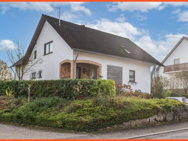 Einfamilienhaus zum Kauf 339.000 € 8 Zimmer 239 m² 2.000 m² Grundstück Ludweiler Völklingen 66333