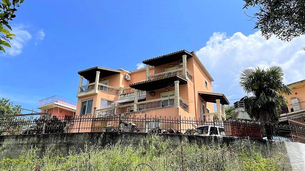 Einfamilienhaus zum Kauf 385.000 € 6 Zimmer 270 m² 640 m² Grundstück Korfu