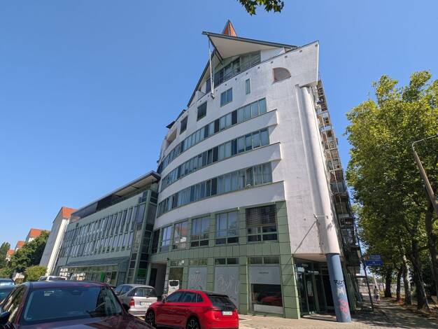 Laden zum Kauf 1.891 € 1 Zimmer 162 m² Verkaufsfläche Zentrum-Nord Leipzig 04105