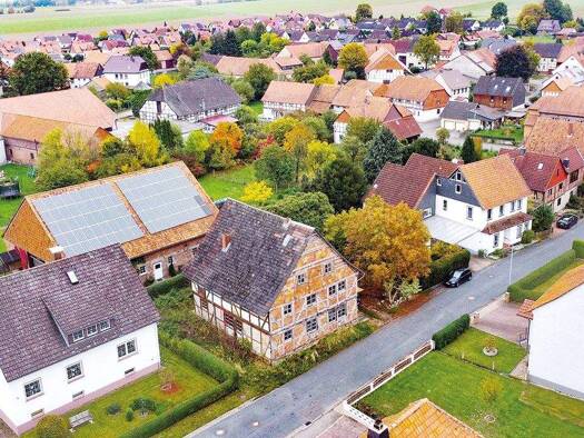 Einfamilienhaus zum Kauf 12.500 € 6 Zimmer 226 m² 451 m² Grundstück Kuhstraße 3 Dassensen Einbeck 37574