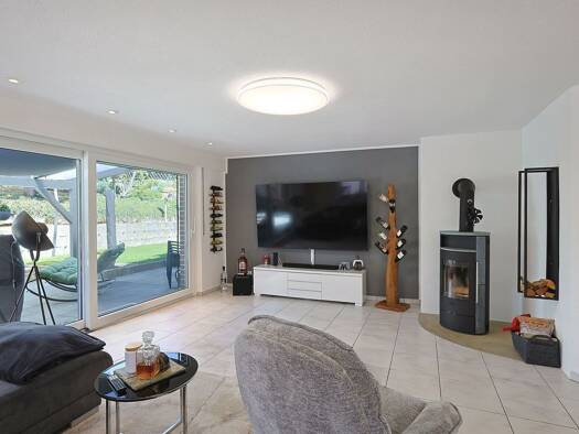 Mehrfamilienhaus zum Kauf 690.000 € 8 Zimmer 234 m² 352 m² Grundstück Weissach Weissach 71287