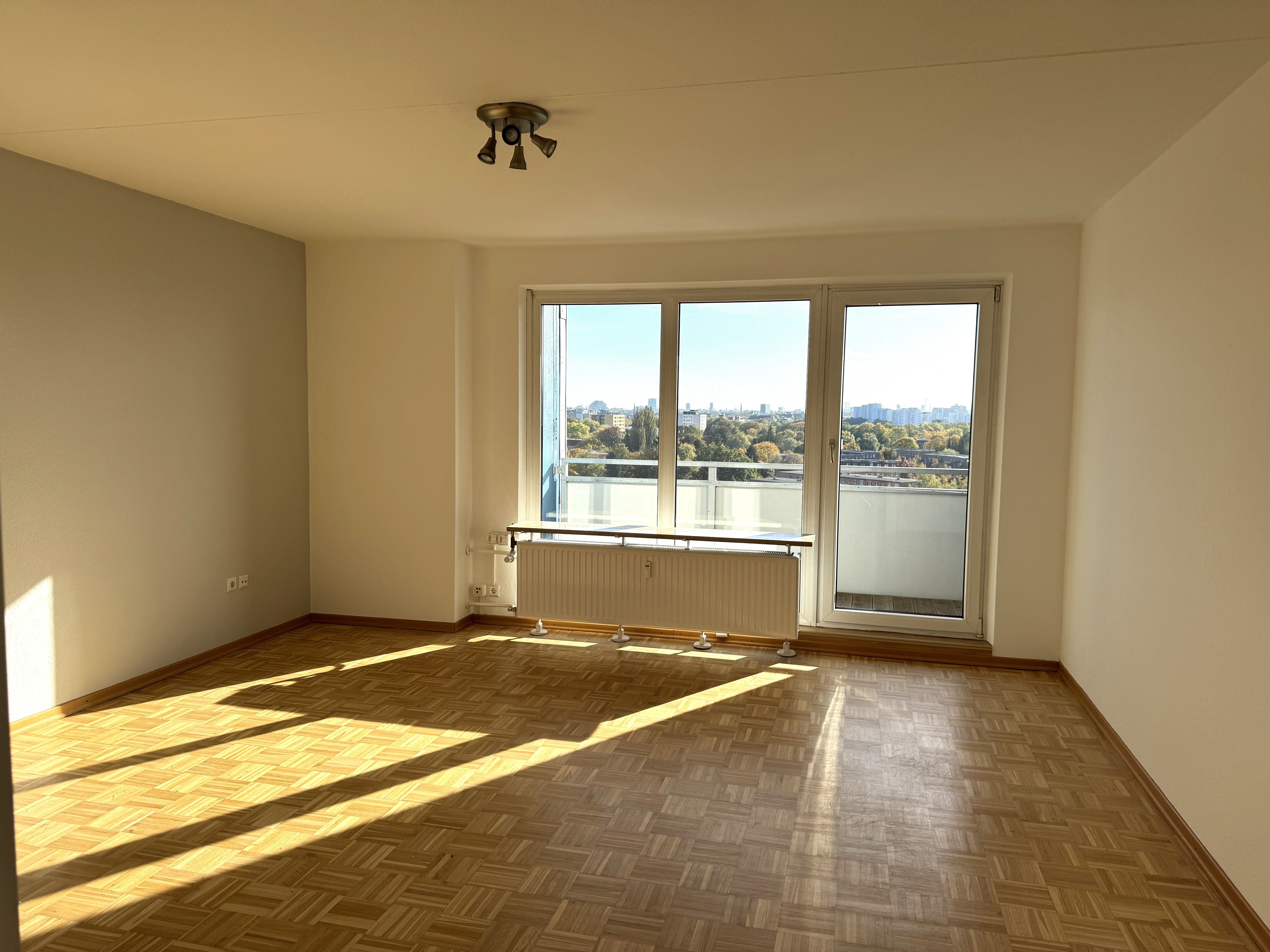 Wohnung zum Kauf 449.000 € 3 Zimmer 72,2 m²<br/>Wohnfläche 12.<br/>Geschoss ab sofort<br/>Verfügbarkeit Julius-Vosseler-Straße 35 Lokstedt Hamburg 22527