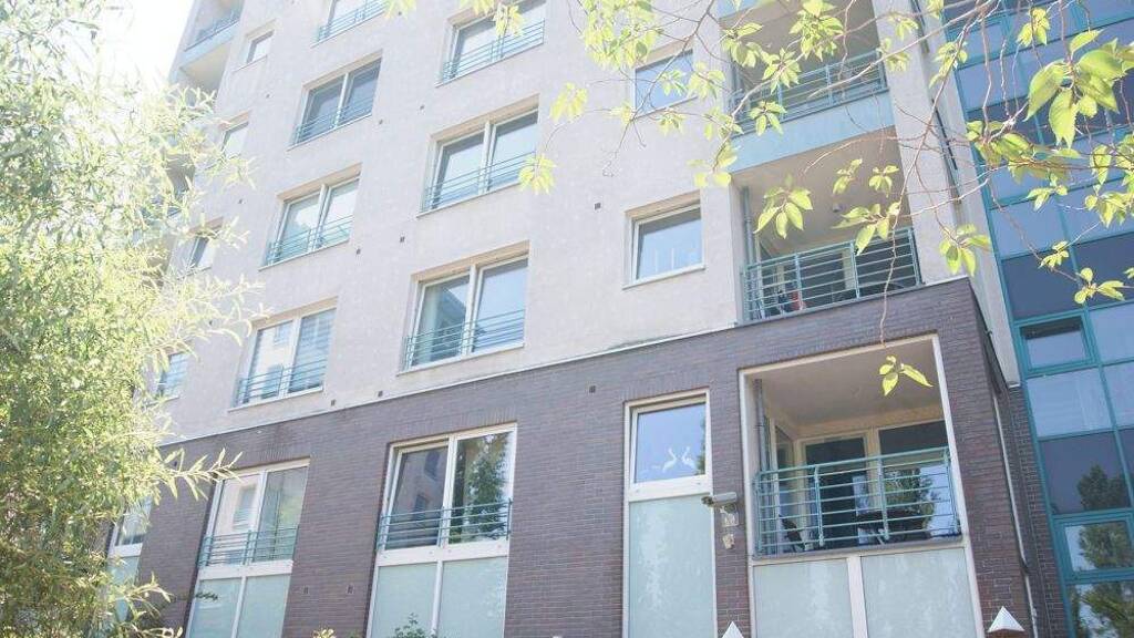 Wohnung zum Kauf 469.900 € 2 Zimmer 68 m² 2. Geschoss Charlottenburg Berlin 10587