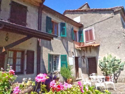 Reihenmittelhaus zum Kauf 65.000 € 4 Zimmer 75 m² Tresana 54012