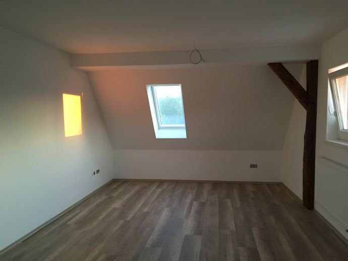 Maisonette zur Miete 890 € 3 Zimmer 63 m²<br/>Wohnfläche 2.<br/>Geschoss 01.10.2024<br/>Verfügbarkeit Neuseserstr. 9 Neuses Erlangen 91056